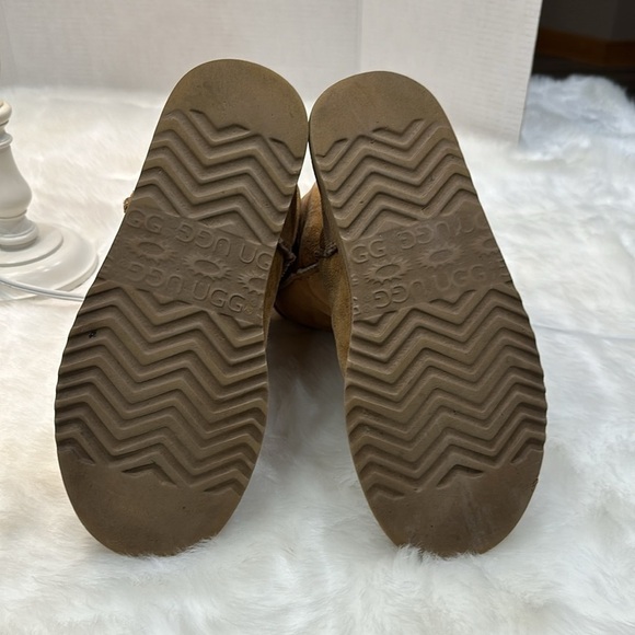 UGGs classic short boot W8 camel brown - Picture 10 of 10